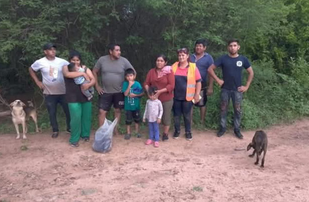 Rescataron a una familia de Pichanal tras la lluvia del fin de semana.